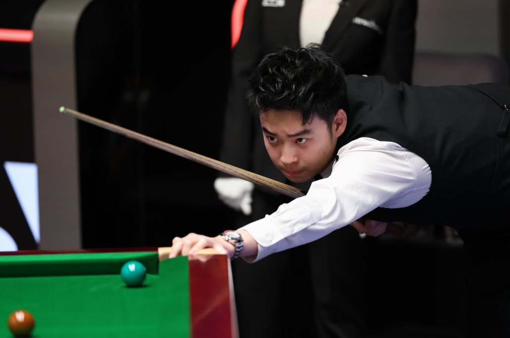 也是对足球 也是对足球