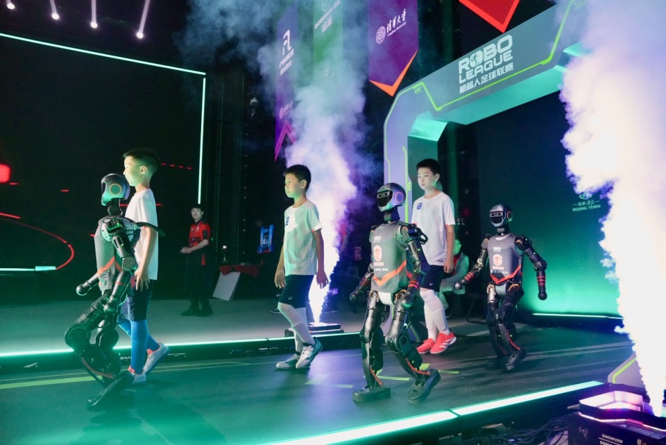 不断突破自 不断突破自